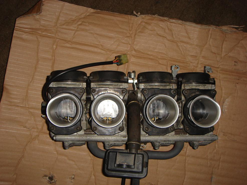 Bent Bike Carb Trumpets Engine RHOCAR The UK Kit Car Club