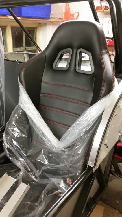 Seats2.thumb.jpg.4bb76b8e5394d5ed85c0ca250b3a443a.jpg